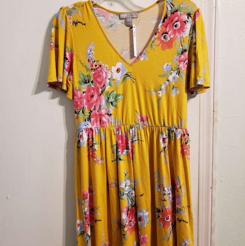 Floral yellow Fit and Flare dress - Picture 2 of 4